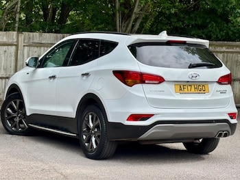 Used Hyundai Santa Fe 2017 for sale - 79039368: Photo