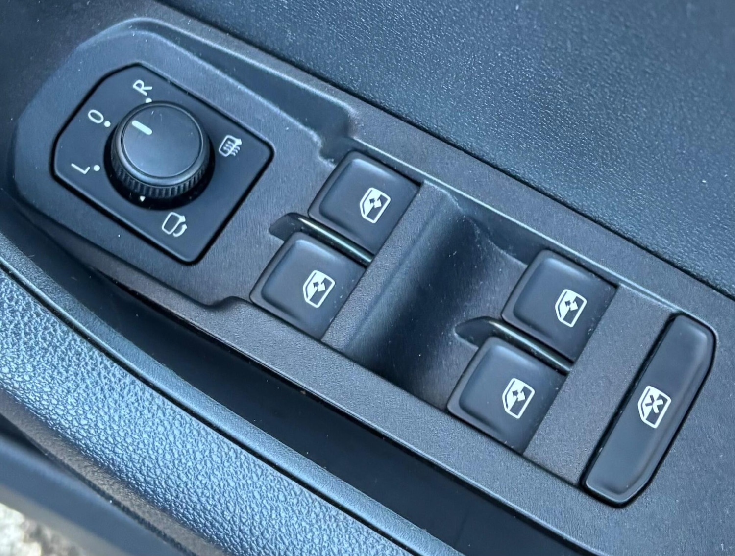 Used Skoda Karoq 2020 for sale - 76865719: Photo 38