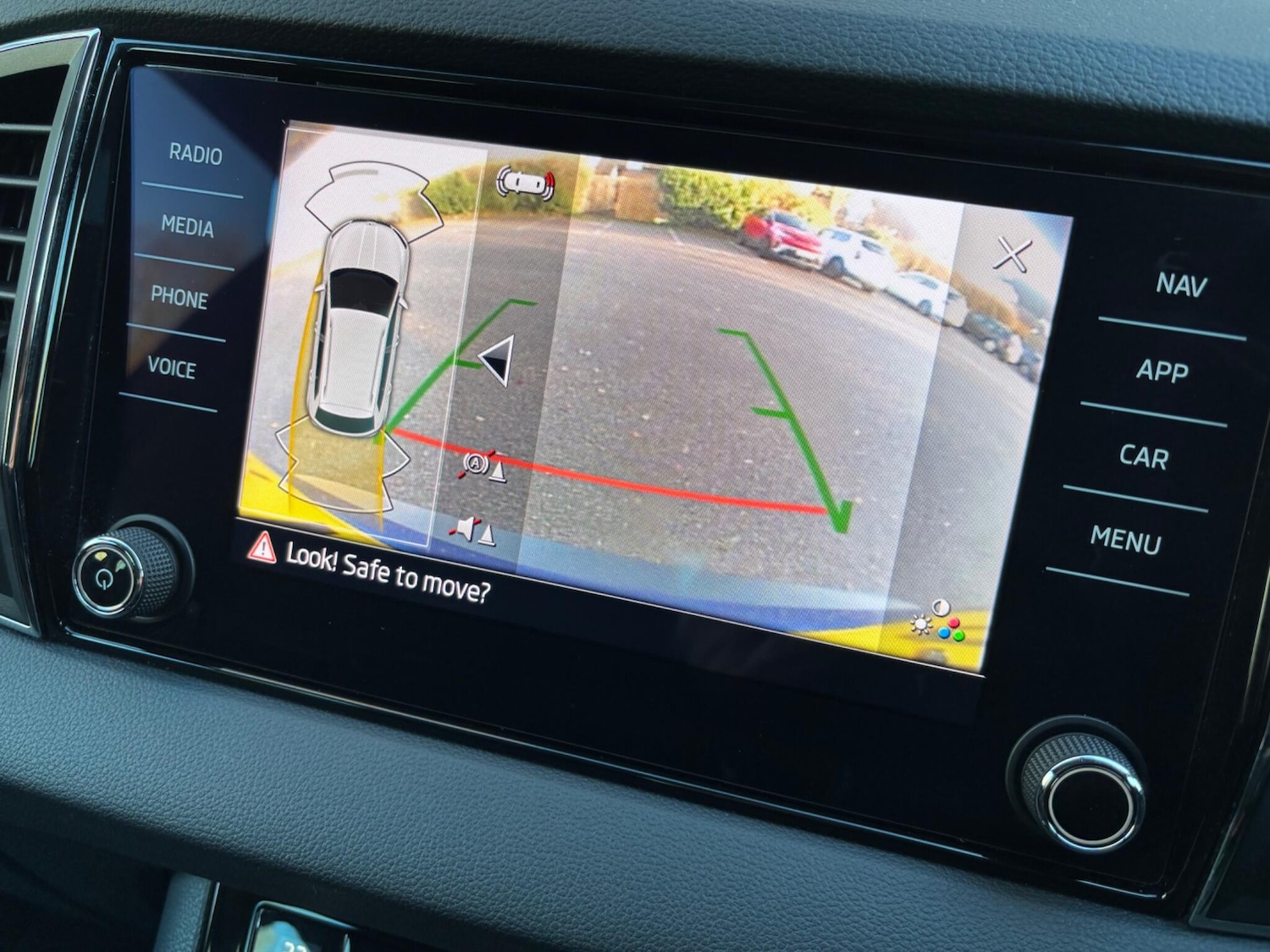 Used Skoda Karoq 2020 for sale - 76865719: Photo 43