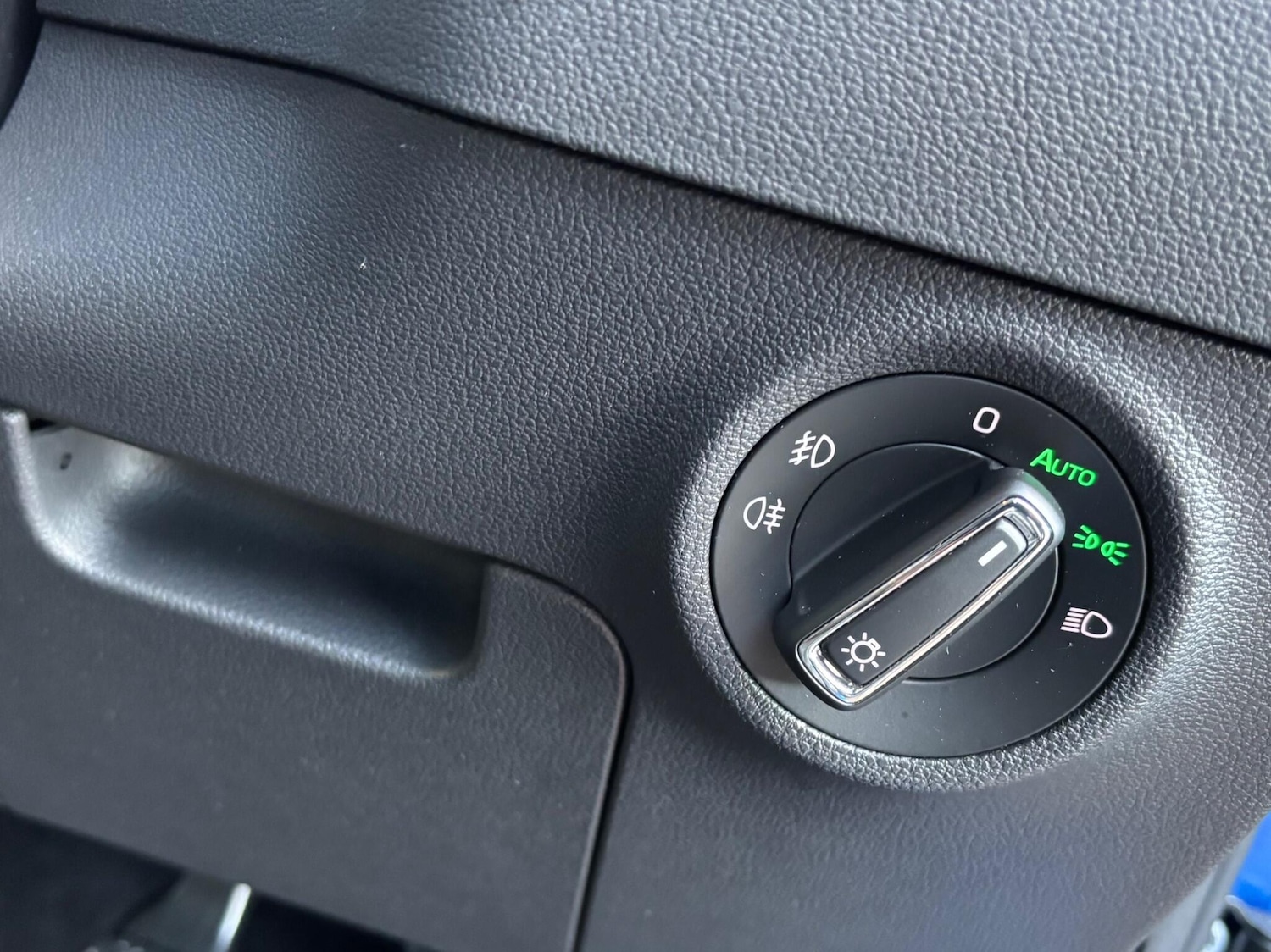 Used Skoda Karoq 2020 for sale - 76865719: Photo 63