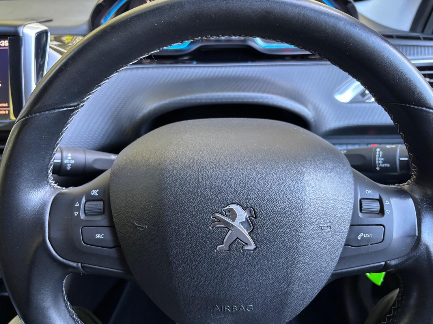 Used Peugeot 2008 2017 for sale - 76031613: Photo 39
