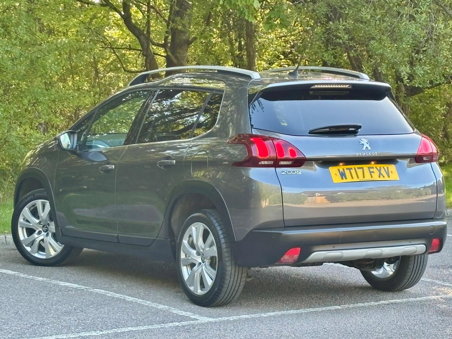 Used Peugeot 2008 2017 for sale - 76031613: Photo 4
