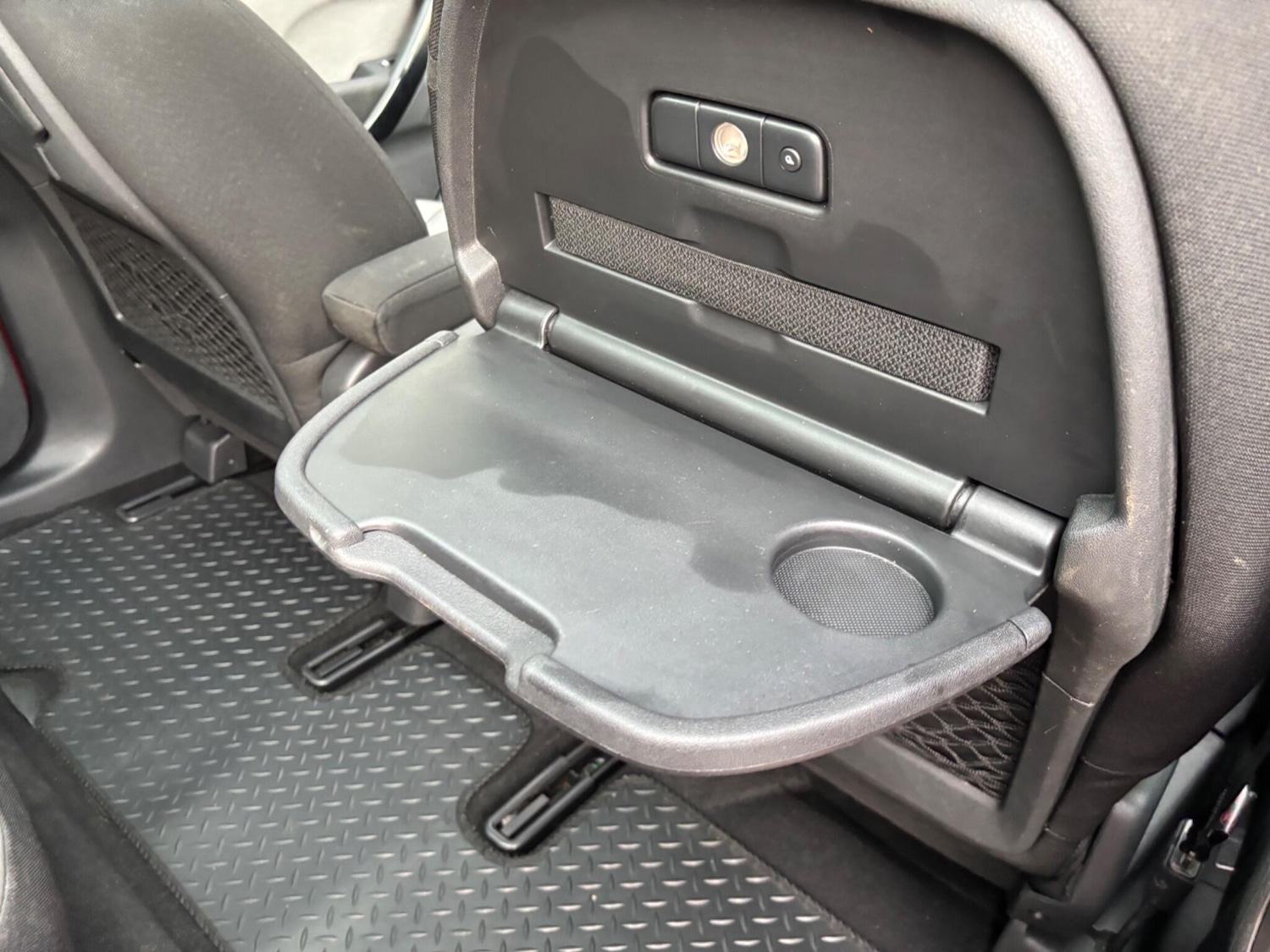 Used Citroen Grand C4 Picasso 2015 for sale - 77598250: Photo 16