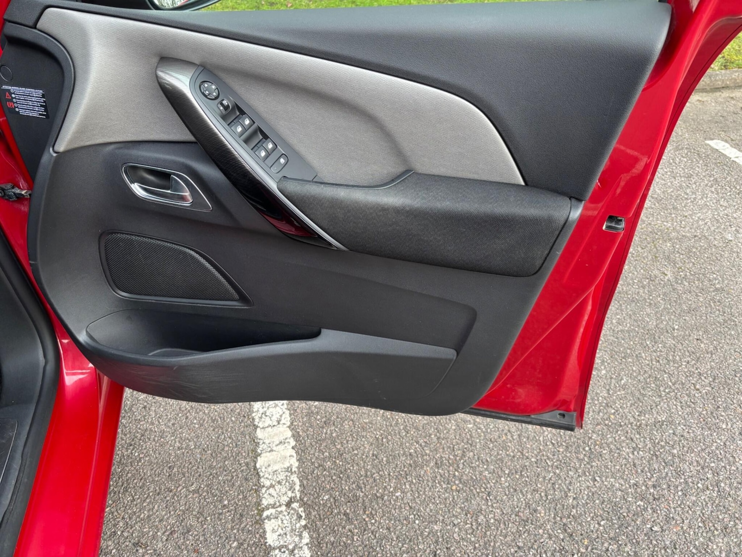 Used Citroen Grand C4 Picasso 2015 for sale - 77598250: Photo 44