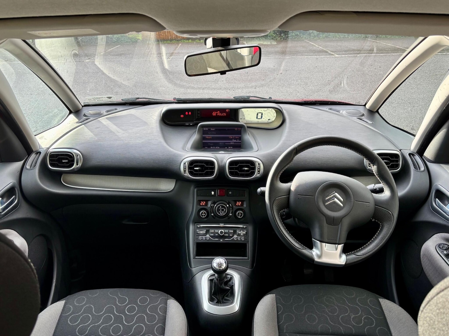 Used Citroen C3 Picasso 2011 for sale - 77468740: Photo 3