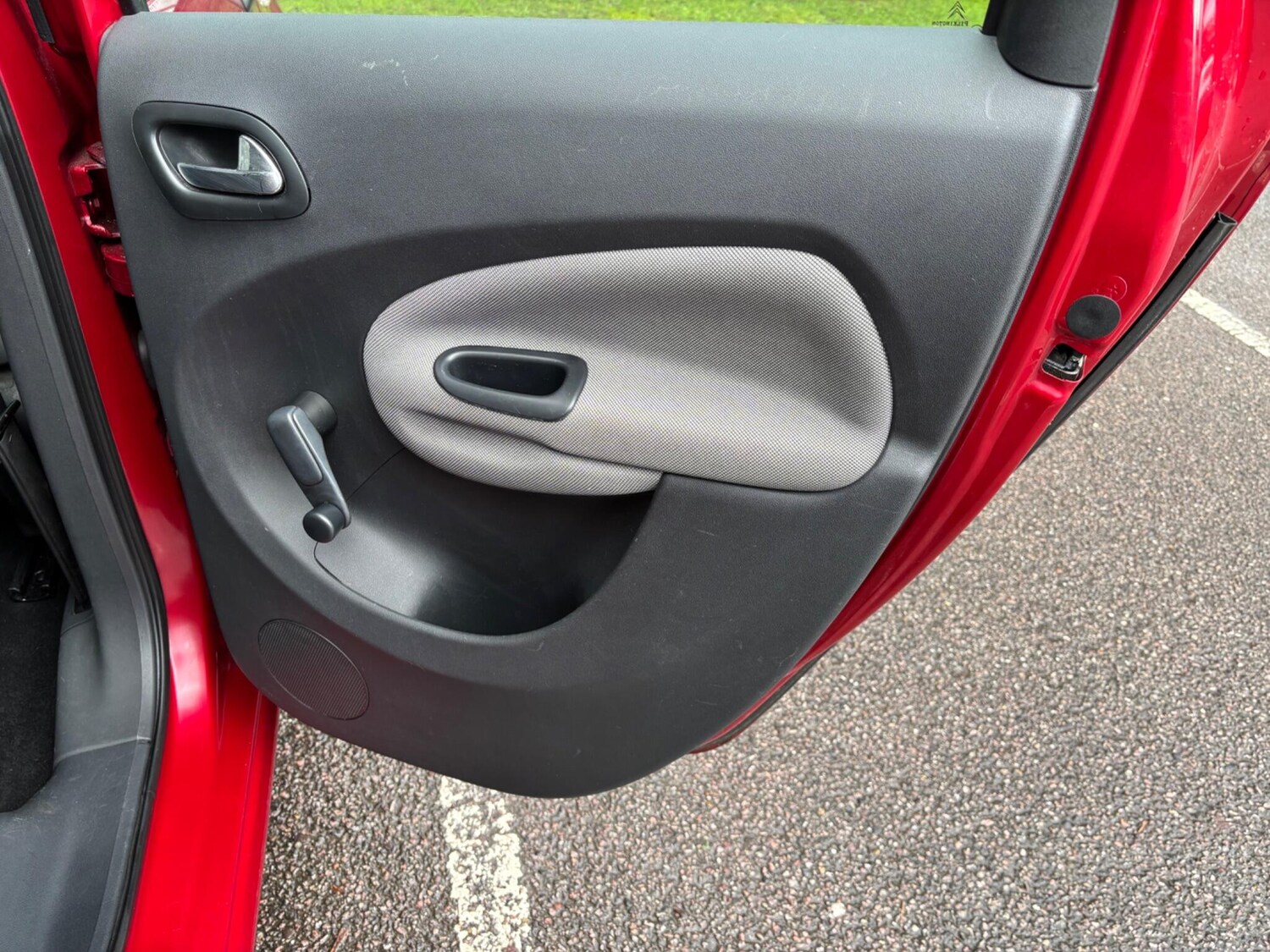 Used Citroen C3 Picasso 2011 for sale - 77468740: Photo 39