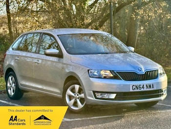 (64) - 1.6 TDI SE DSG Euro 5 5dr