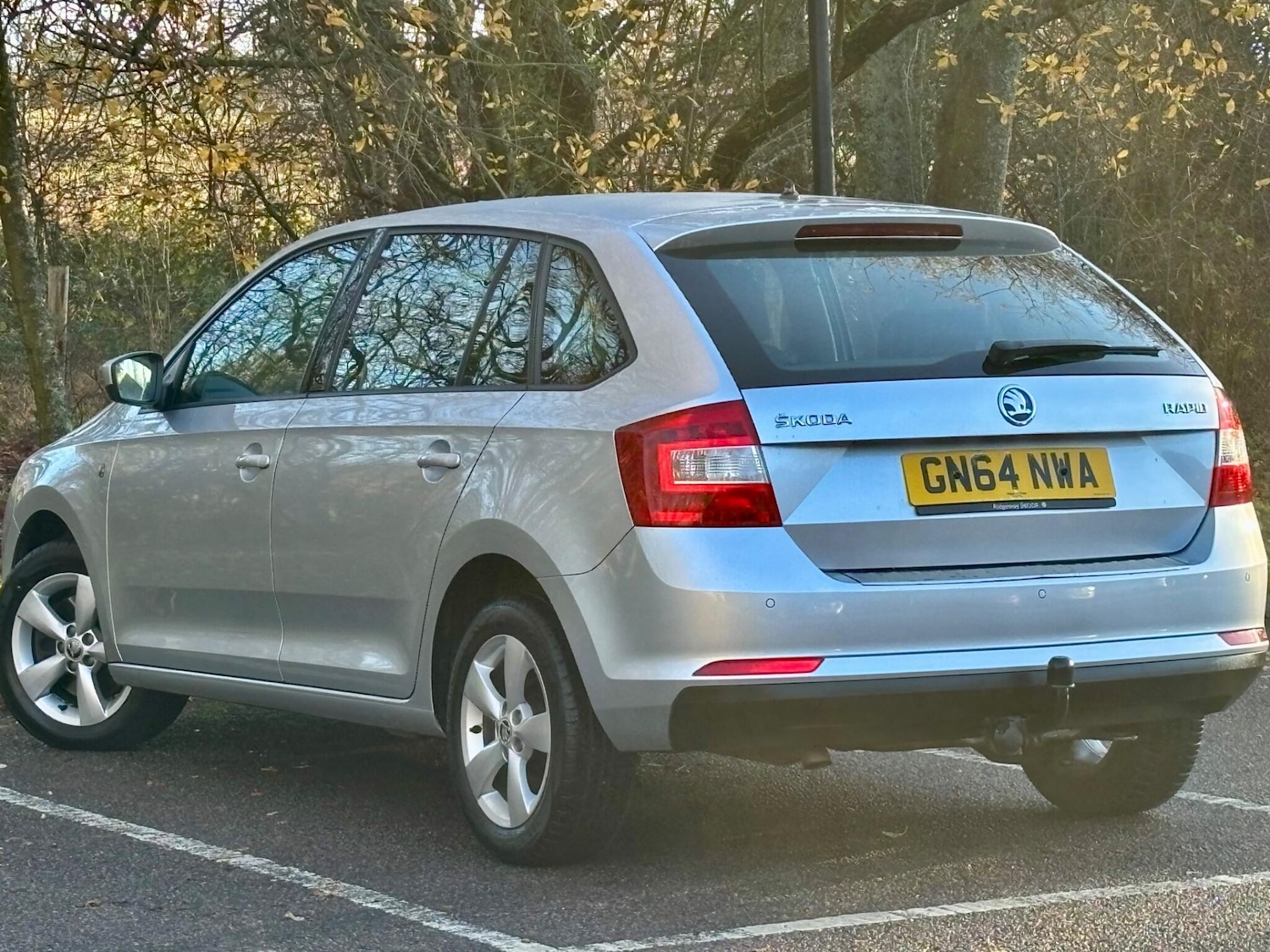 Used Skoda Rapid Spaceback 2014 for sale - 76913976: Photo 4