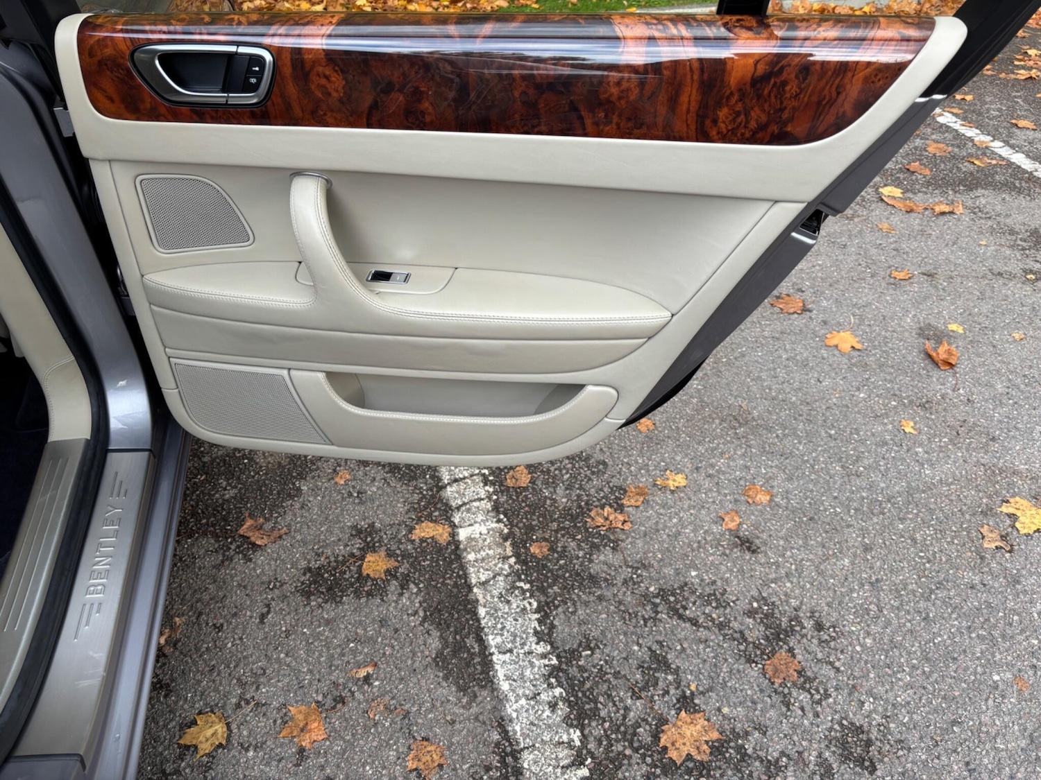 Used Bentley Continental 2006 for sale - 76995592: Photo 43