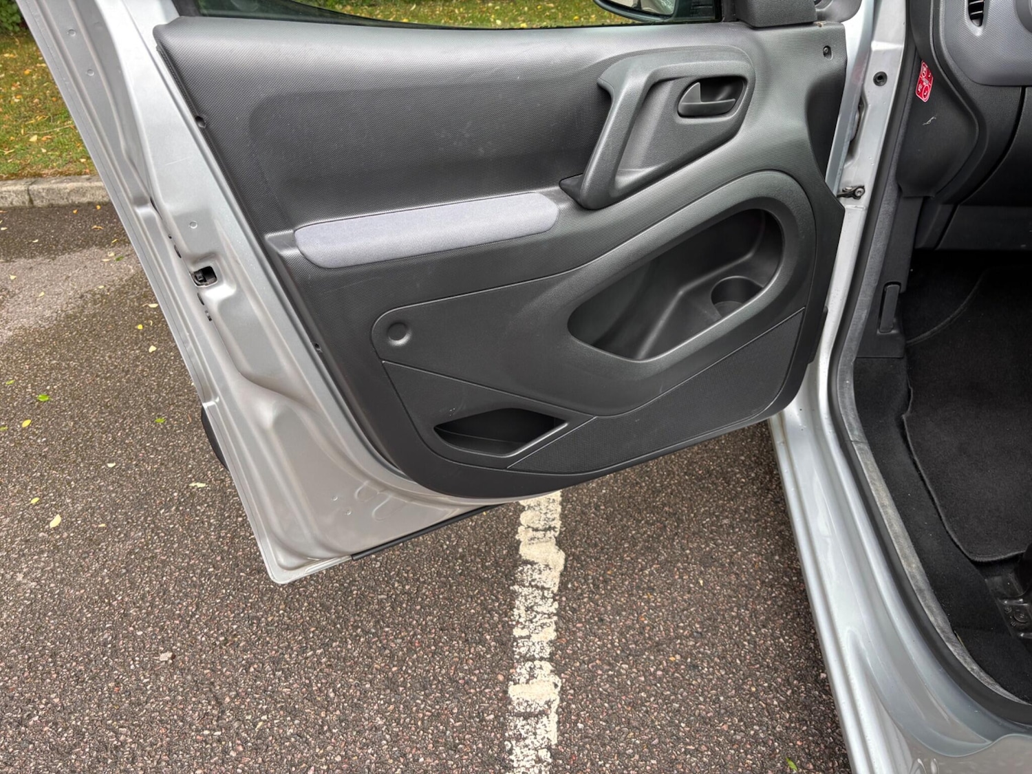 Vehicle 25