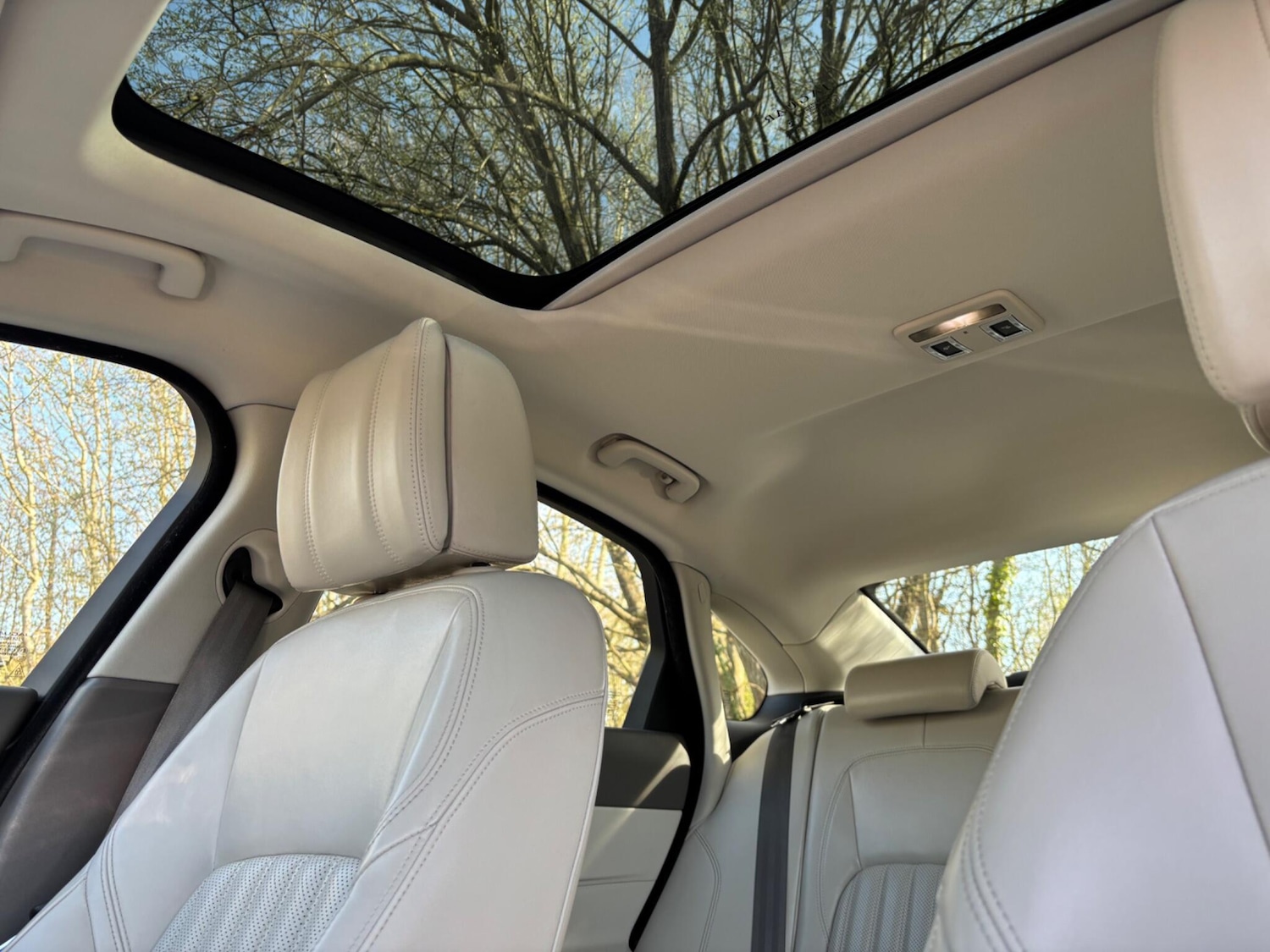 Used Jaguar XF 2017 for sale - 77977900: Photo 10