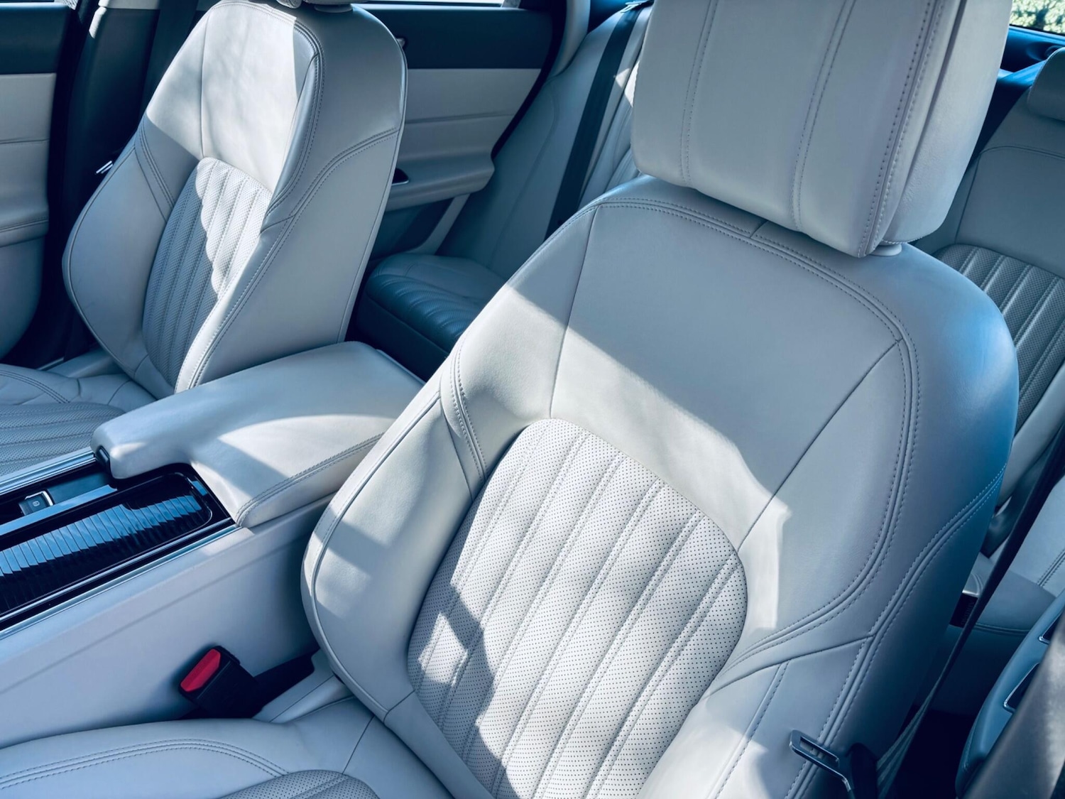 Used Jaguar XF 2017 for sale - 77977900: Photo 11