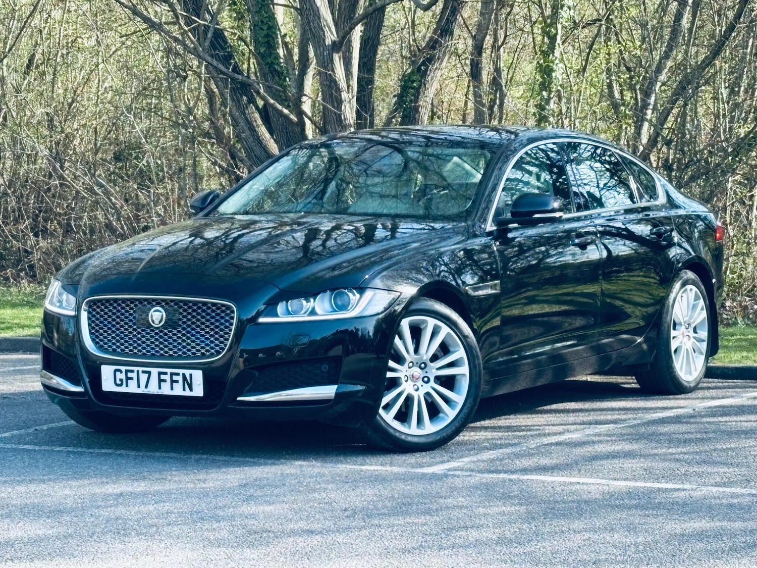 Used Jaguar XF 2017 for sale - 77977900: Photo 2