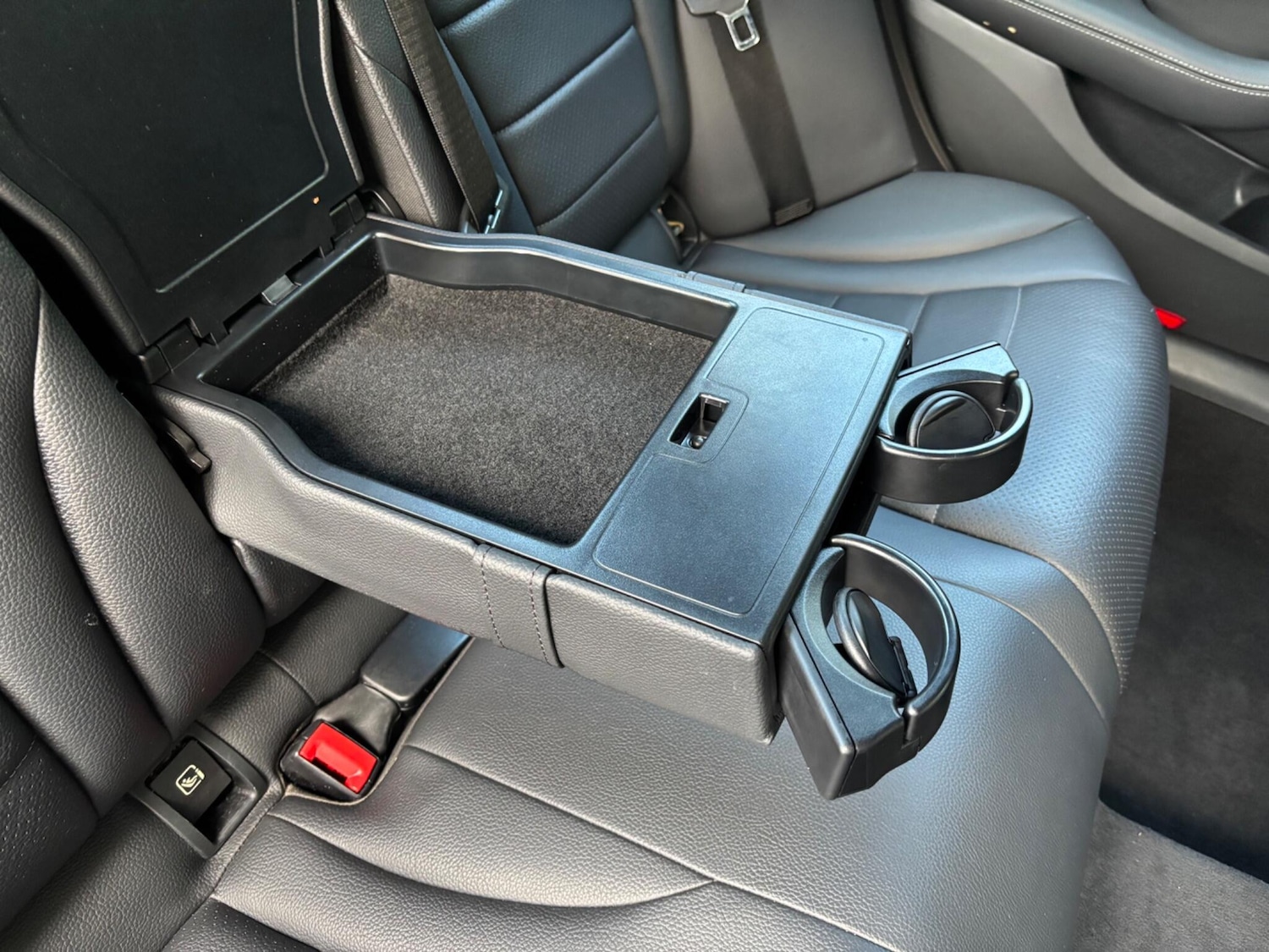 Used Mercedes-Benz C Class 2017 for sale - 76531630: Photo 13