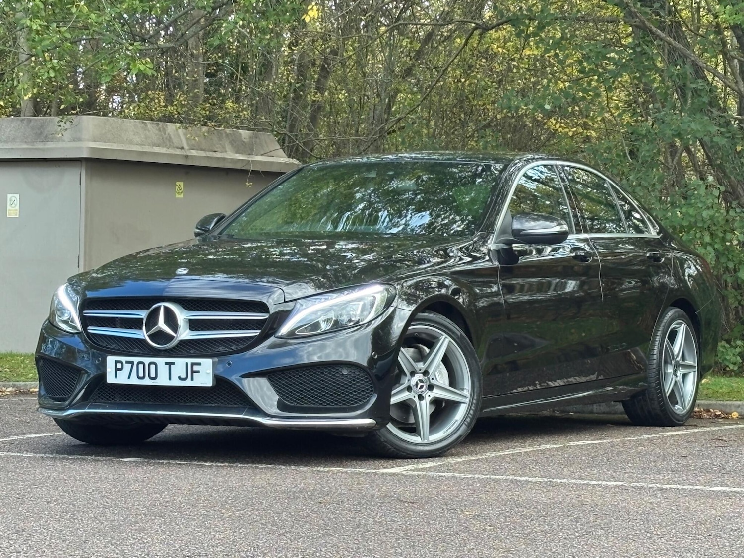 Used Mercedes-Benz C Class 2017 for sale - 76531630: Photo 2