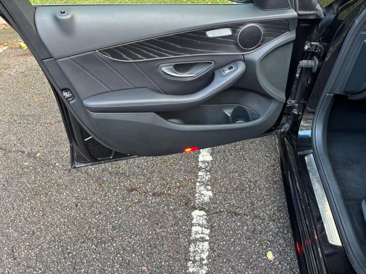 Used Mercedes-Benz C Class 2017 for sale - 76531630: Photo 26