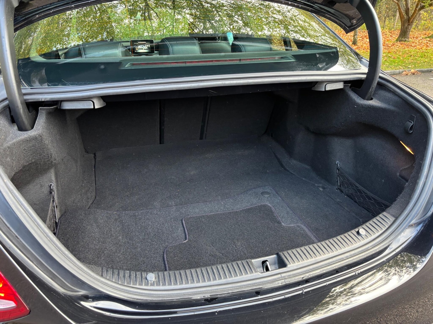 Used Mercedes-Benz C Class 2017 for sale - 76531630: Photo 32