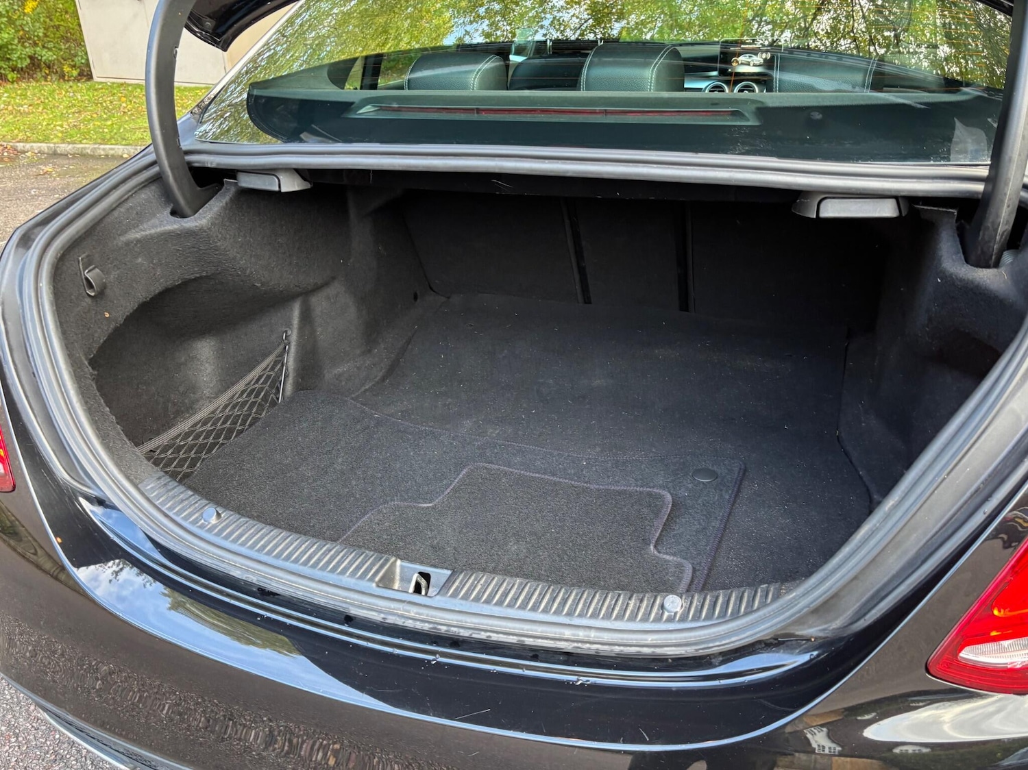 Used Mercedes-Benz C Class 2017 for sale - 76531630: Photo 34