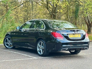 Used Mercedes-Benz C Class 2017 for sale - 76531630: Photo