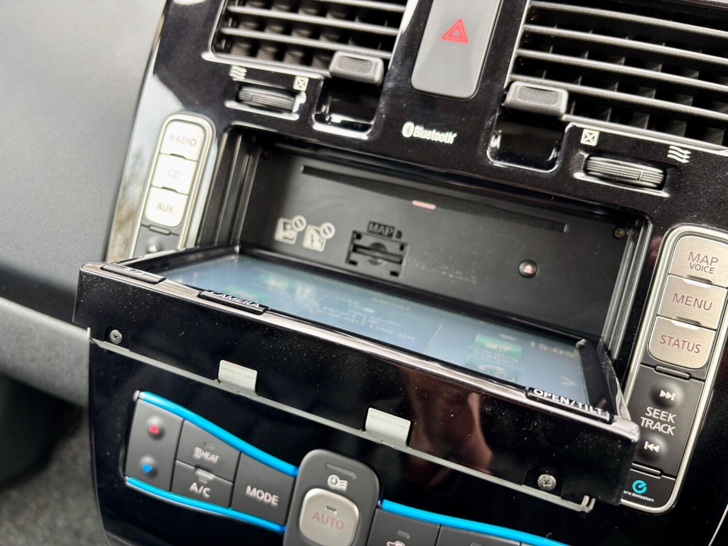 Used Nissan Leaf 2017 for sale - 78019353: Photo 45