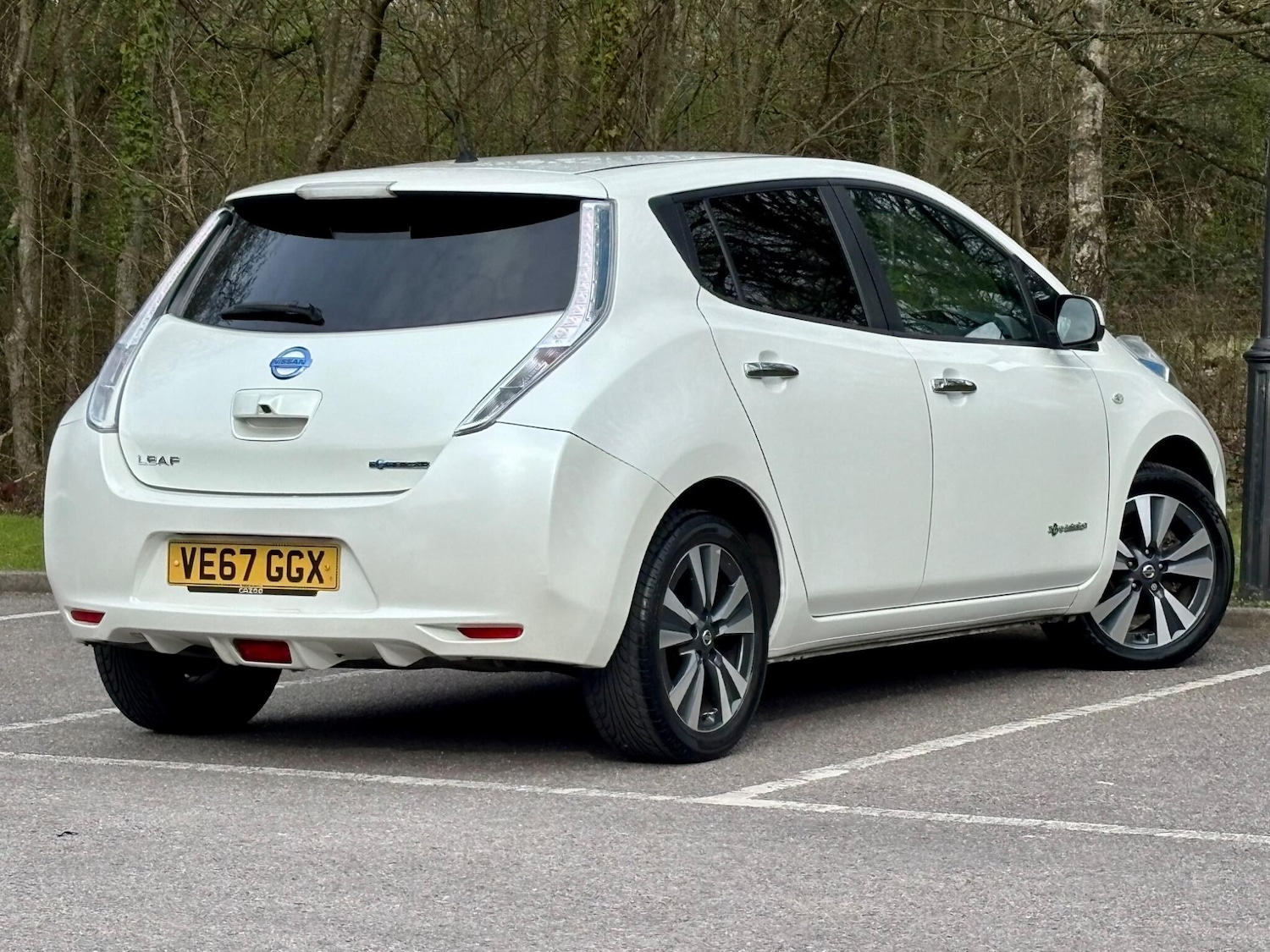 Used Nissan Leaf 2017 for sale - 78019353: Photo 5
