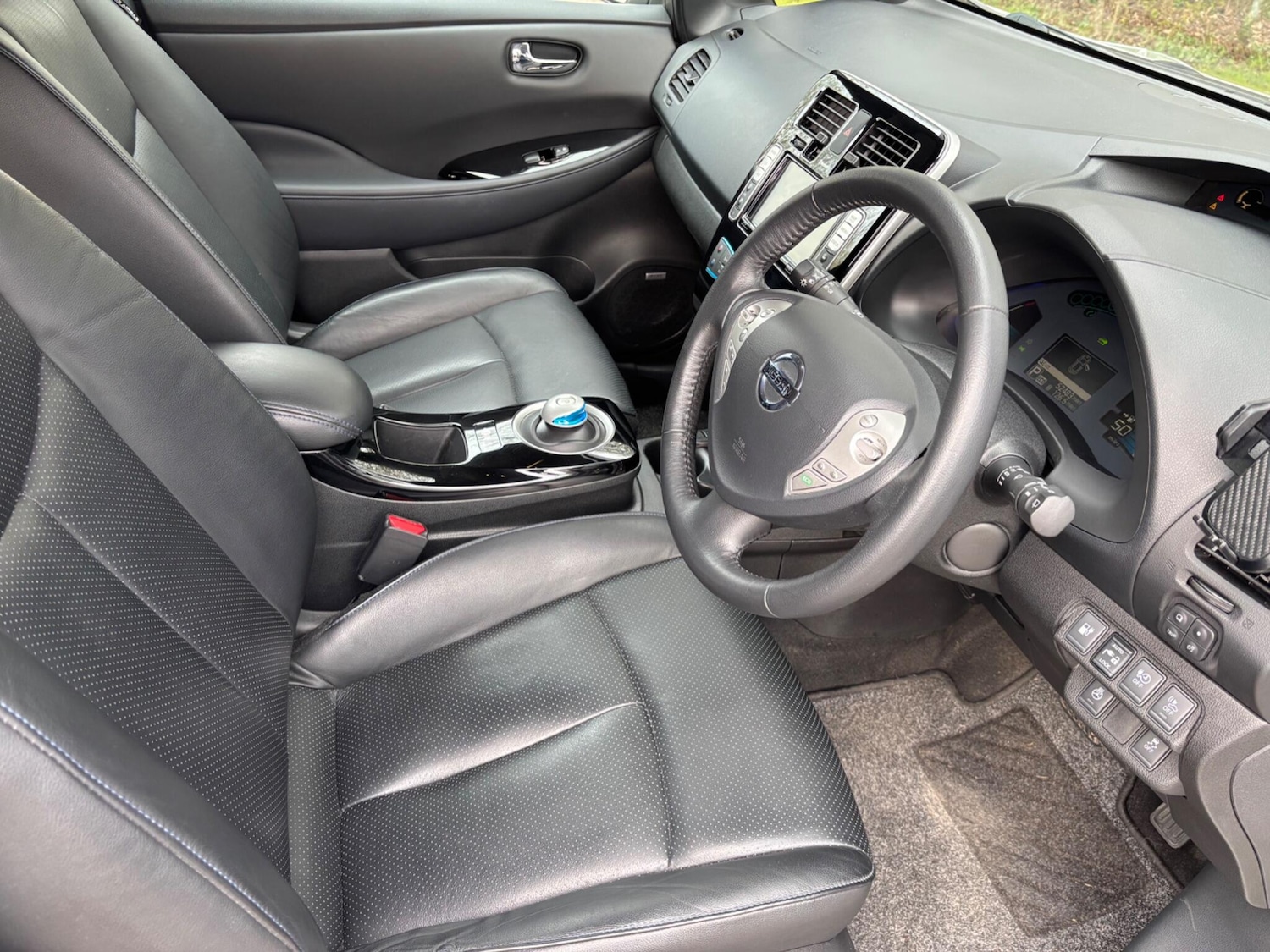 Used Nissan Leaf 2017 for sale - 78019353: Photo 9