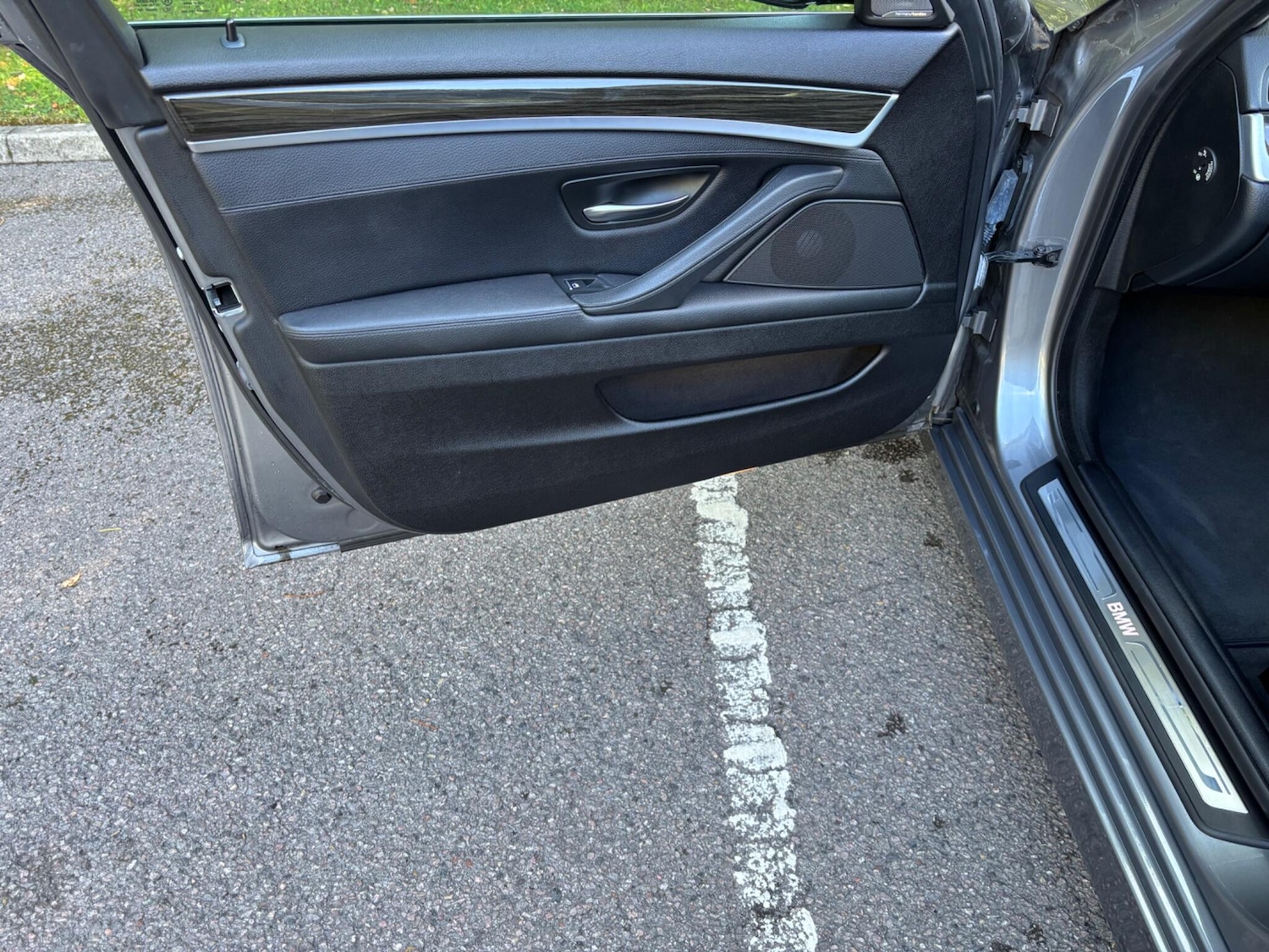 Used BMW 5 Series 2014 for sale - 76531617: Photo 24