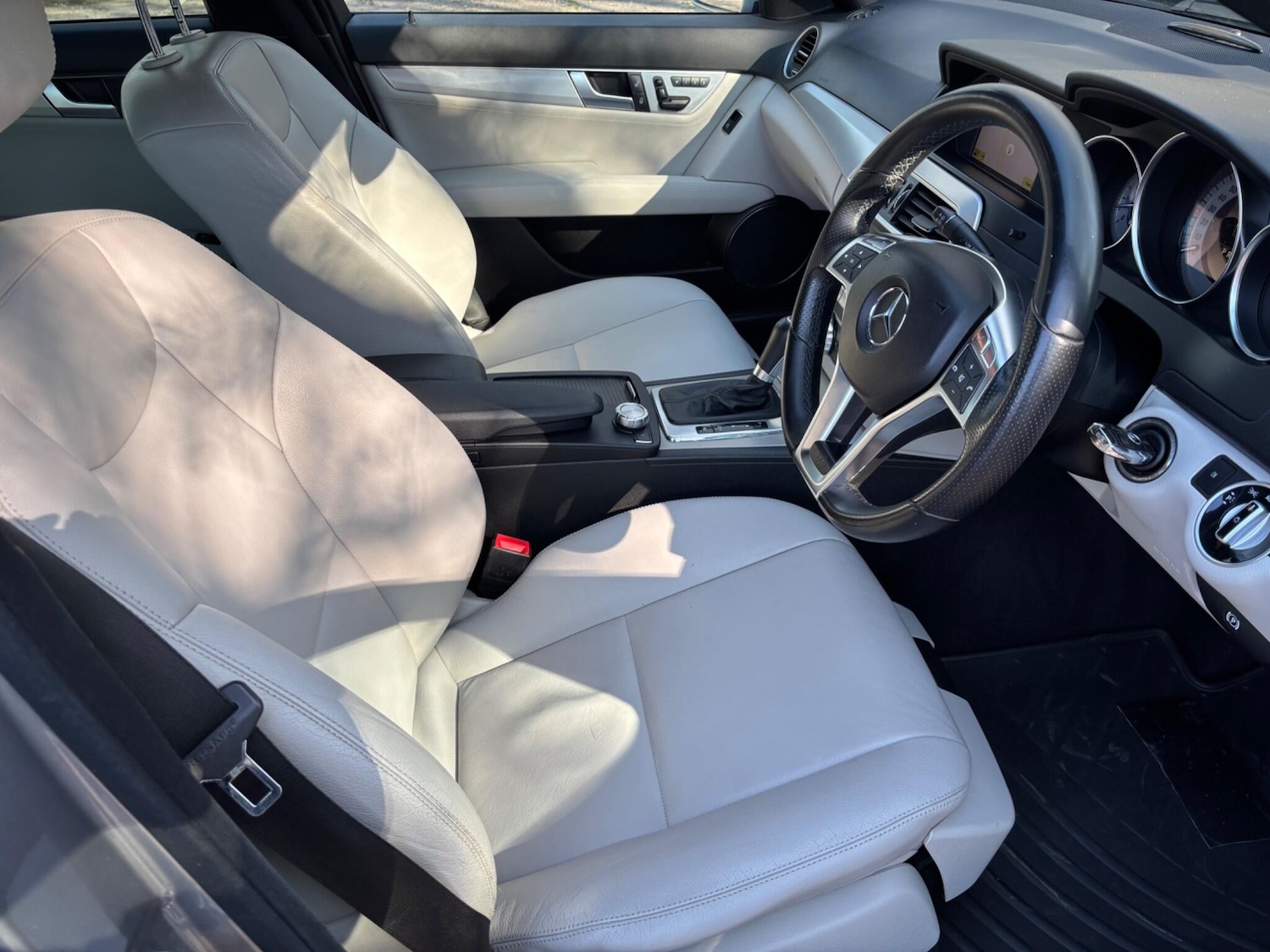 Used Mercedes-Benz C Class for sale - 77957422: Photo 10