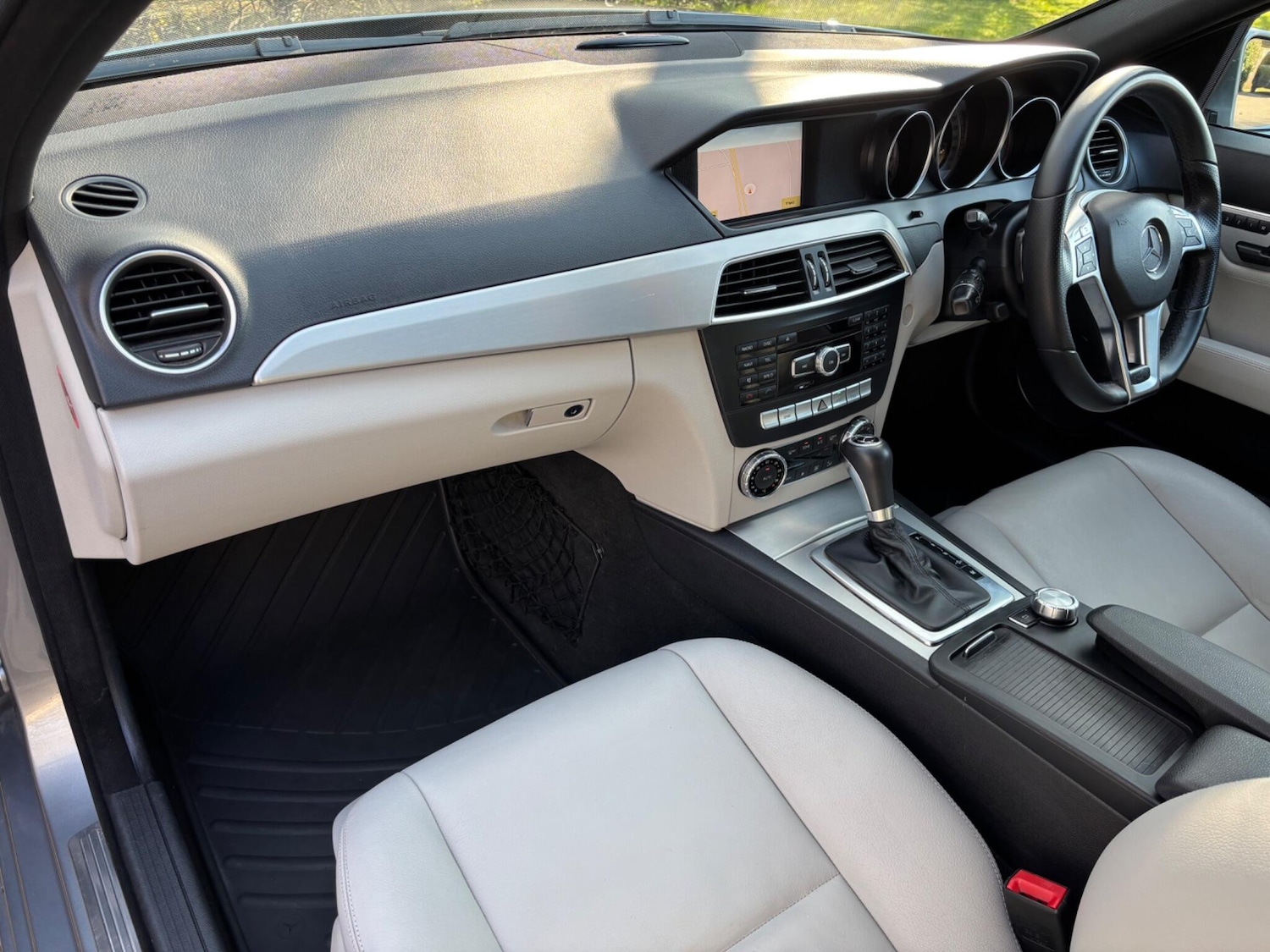 Used Mercedes-Benz C Class for sale - 77957422: Photo 6