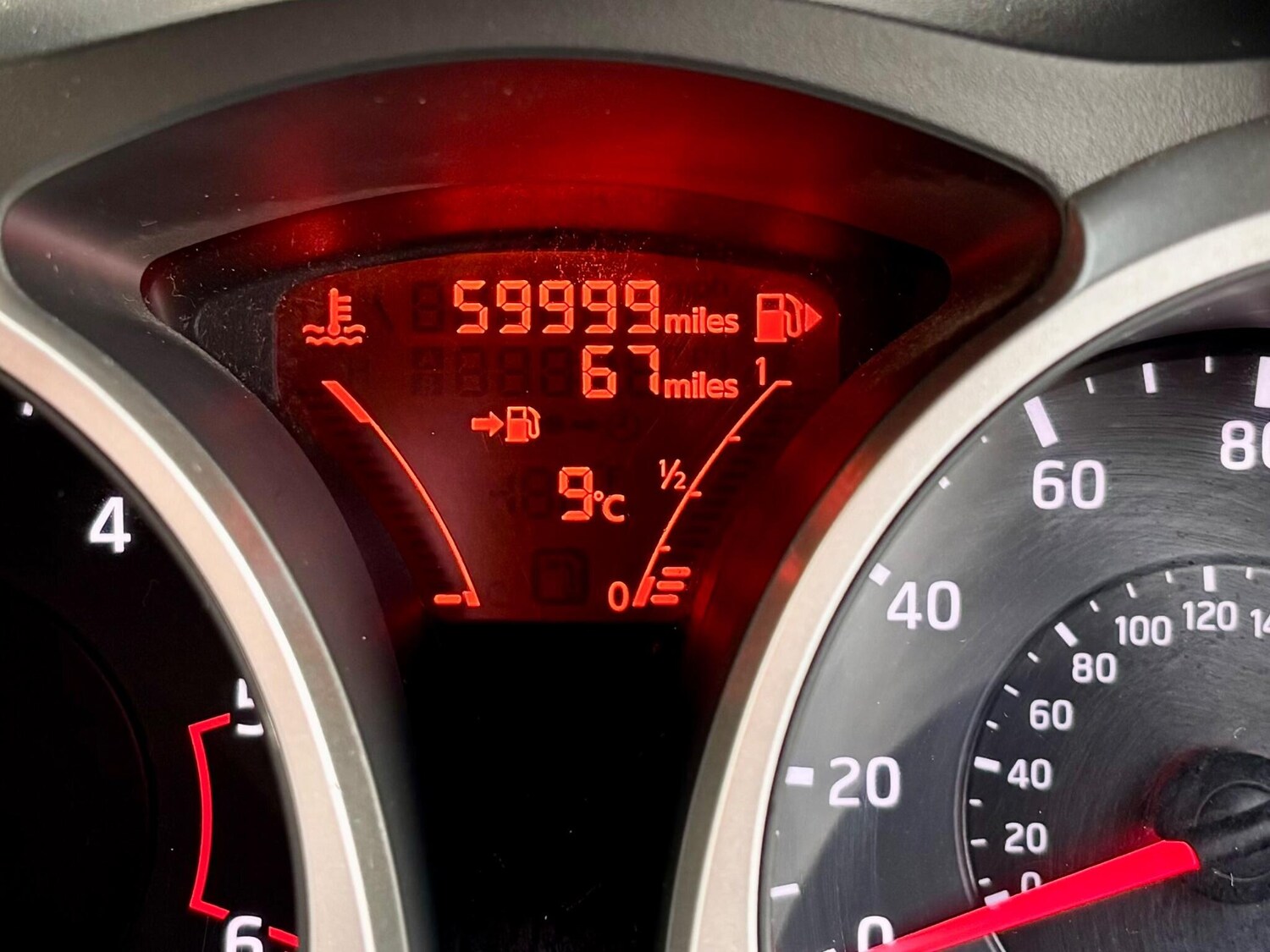 Used Nissan Juke 2013 for sale - 77496340: Photo 39