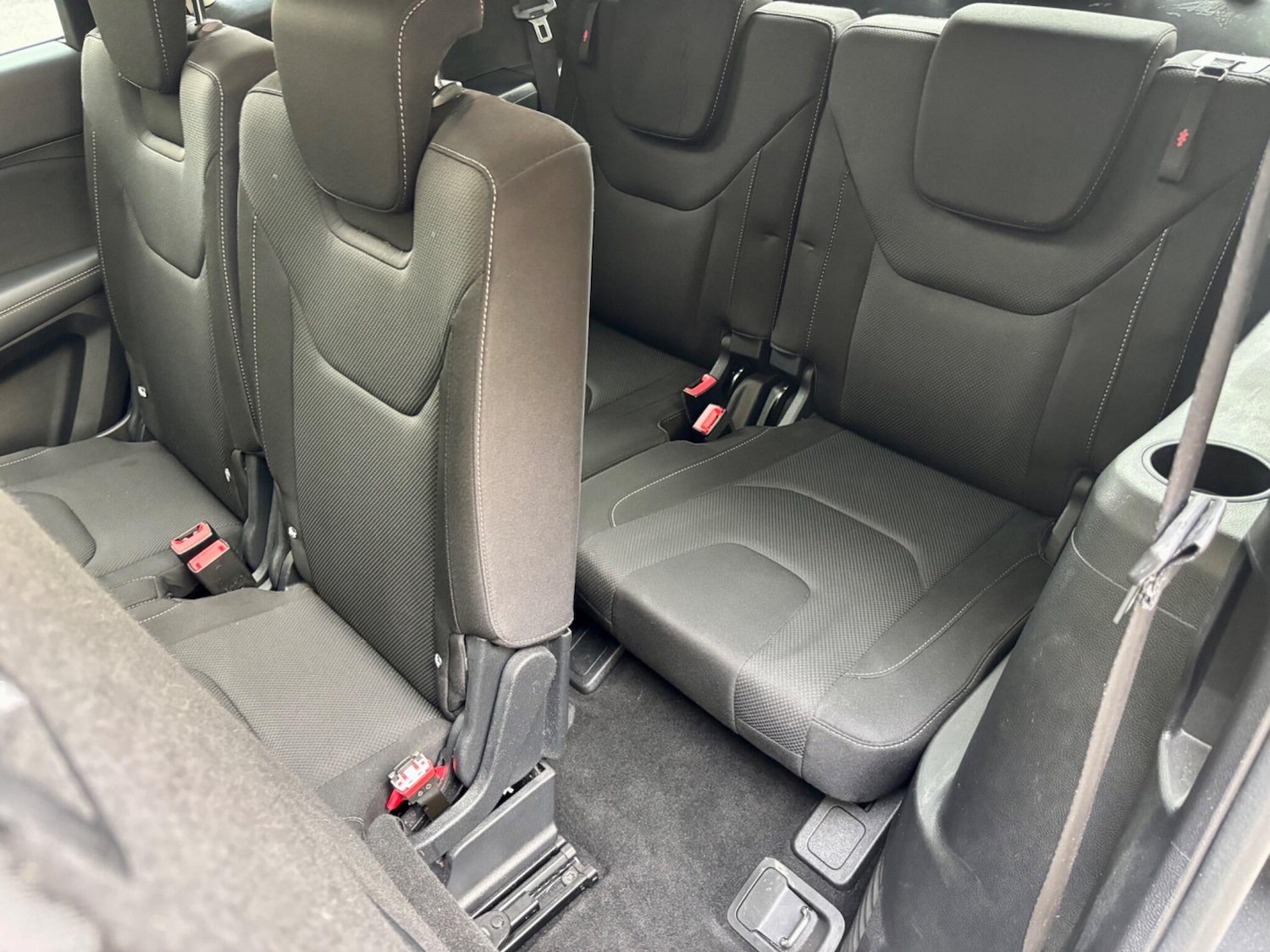 Used Ford S-Max 2019 for sale - 76531626: Photo 11