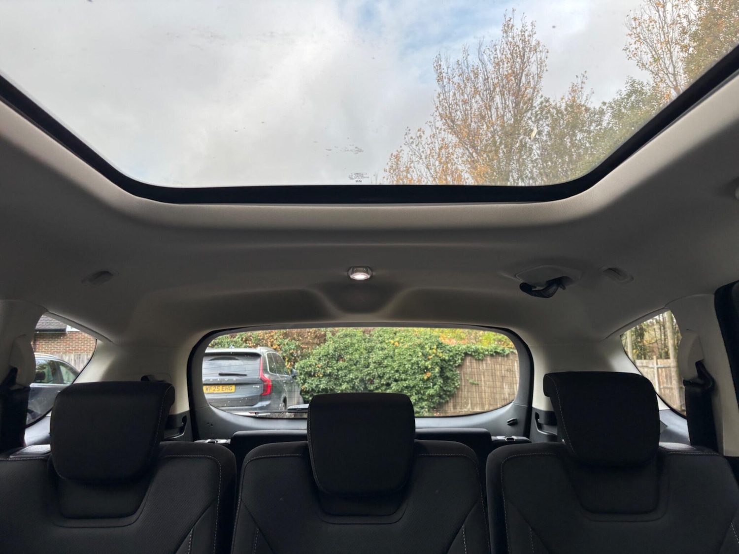 Used Ford S-Max 2019 for sale - 76531626: Photo 3