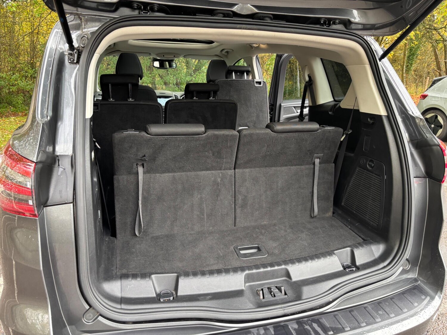 Used Ford S-Max 2019 for sale - 76531626: Photo 32