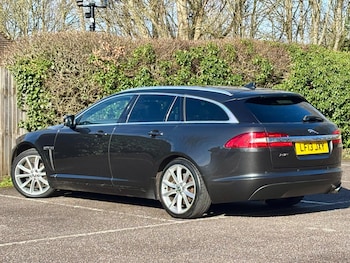 Used Jaguar XF 2013 for sale - 77753052: Photo
