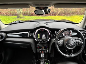 Used MINI Hatch 2017 for sale - 75614502: Photo