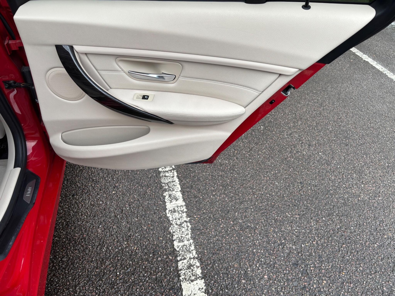 Used BMW 3 Series 2014 for sale - 77633926: Photo 41