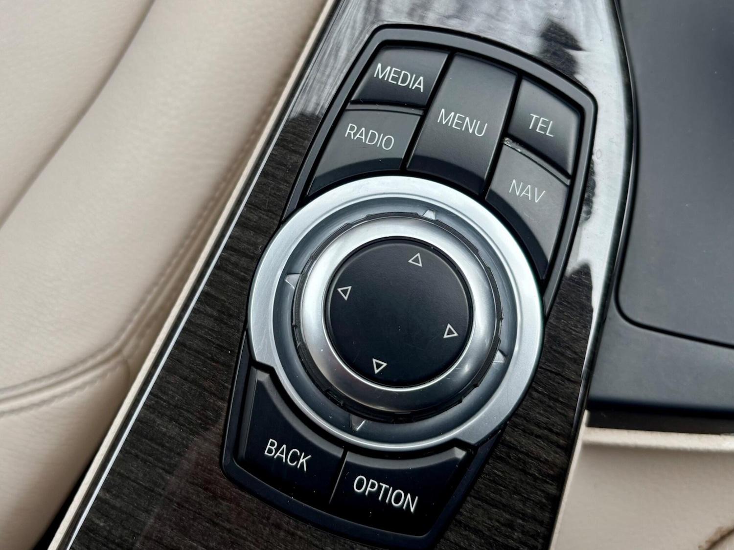 Used BMW 3 Series 2014 for sale - 77633926: Photo 54