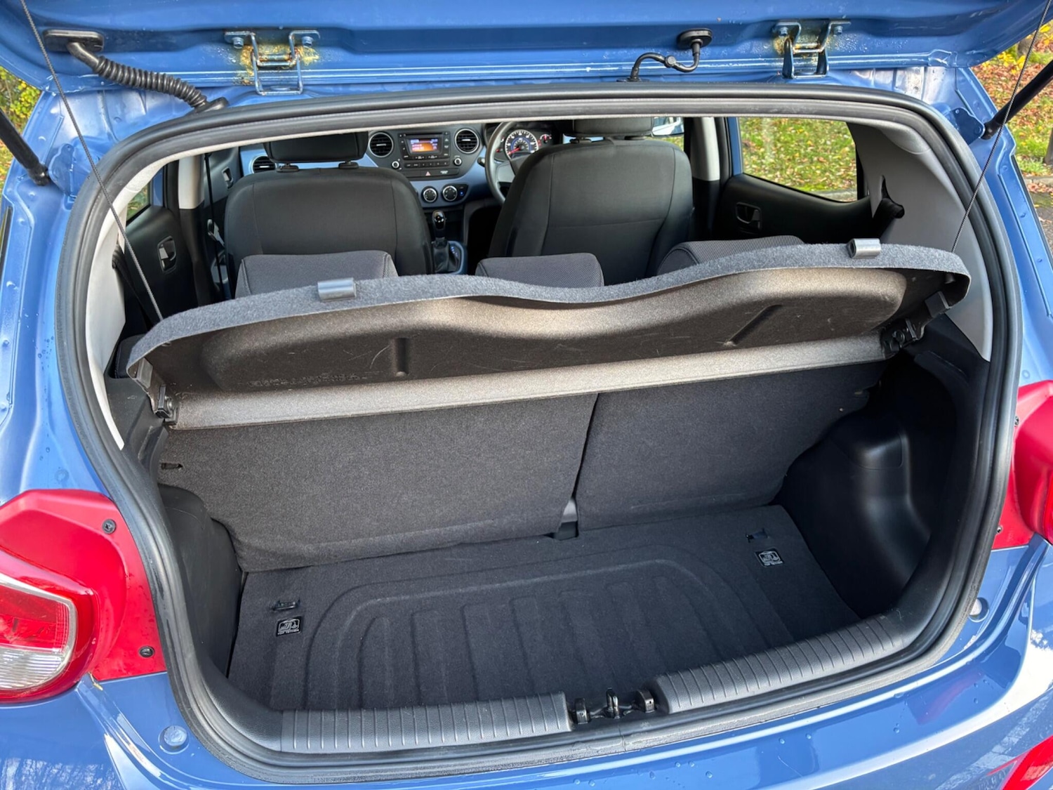 Used Hyundai i10 2016 for sale - 76823795: Photo 28