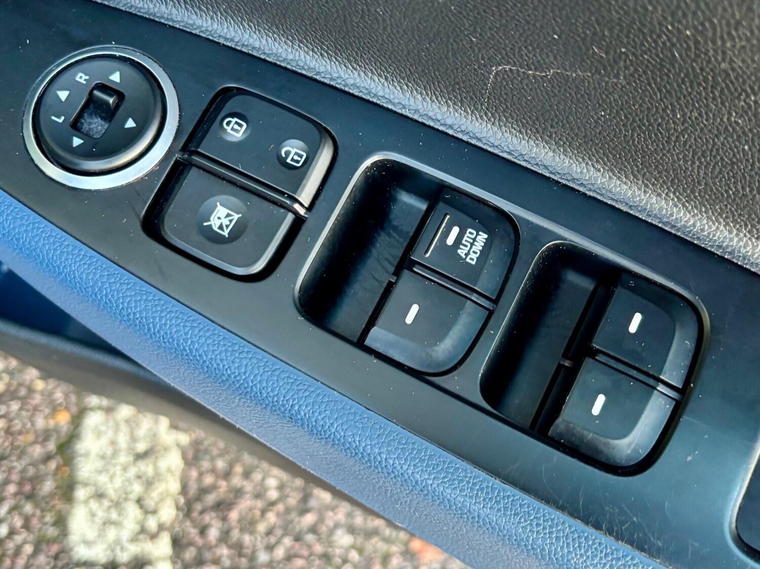 Used Hyundai i10 2016 for sale - 76823795: Photo 35