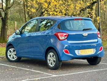 Used Hyundai i10 2016 for sale - 76823795: Photo