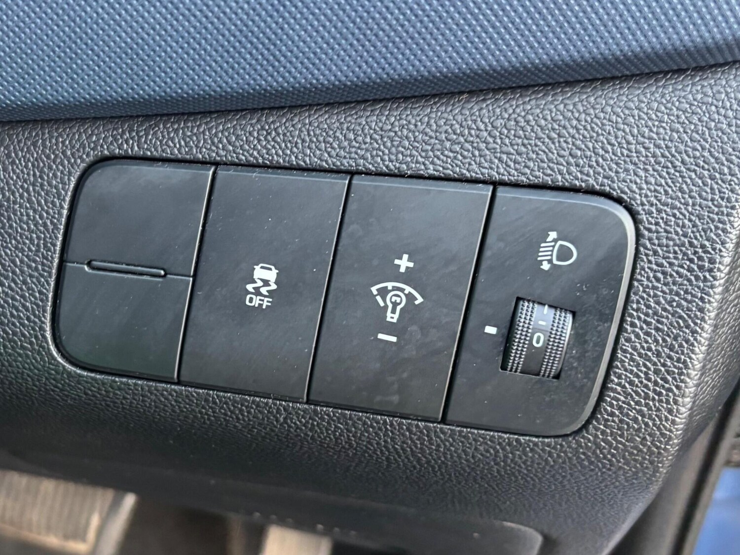 Used Hyundai i10 2016 for sale - 76823795: Photo 50