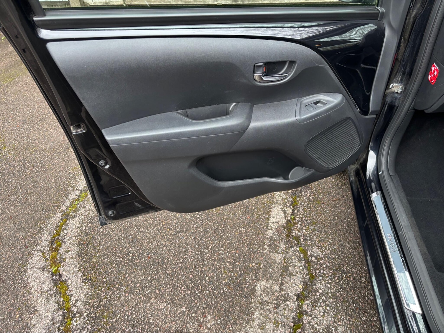 Used Toyota AYGO 2018 for sale - 77633541: Photo 24