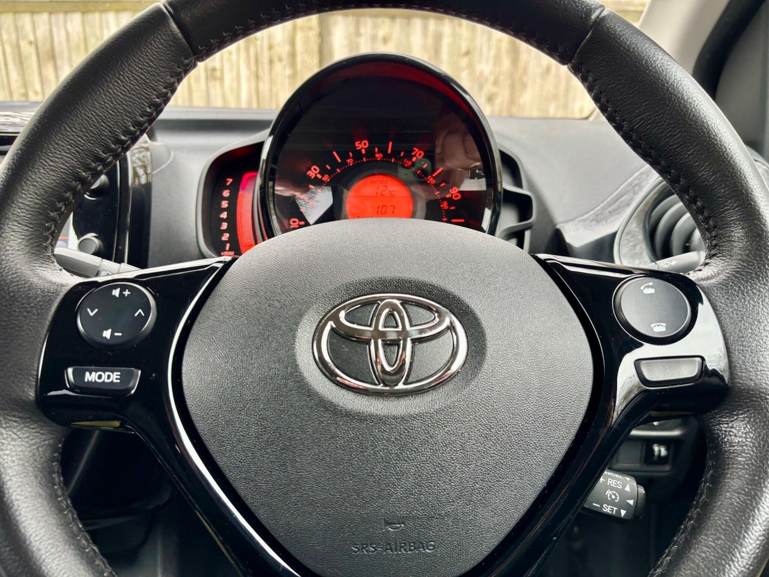 Used Toyota AYGO 2018 for sale - 77633541: Photo 38