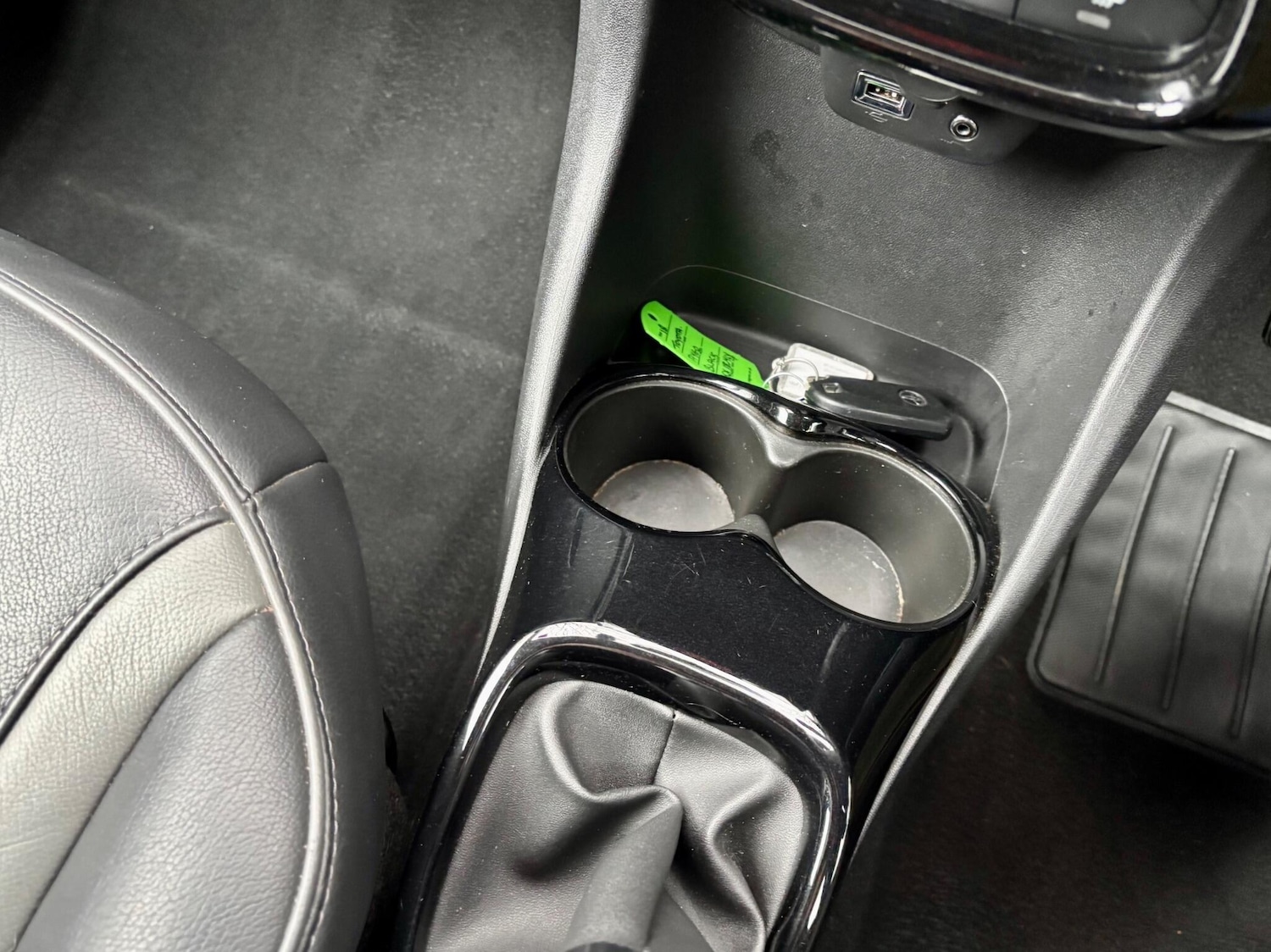 Used Toyota AYGO 2018 for sale - 77633541: Photo 48