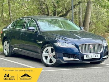 Used Jaguar XF 2017 for sale - 79847987: Photo