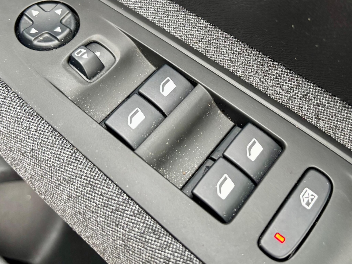 Used Peugeot 3008 2017 for sale - 77175819: Photo 38