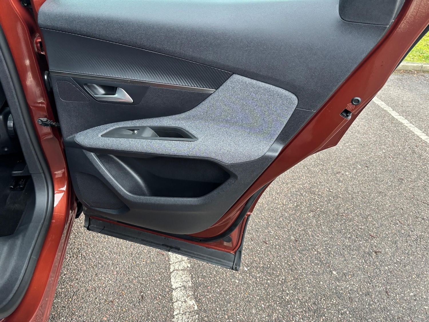 Used Peugeot 3008 2017 for sale - 77175819: Photo 39