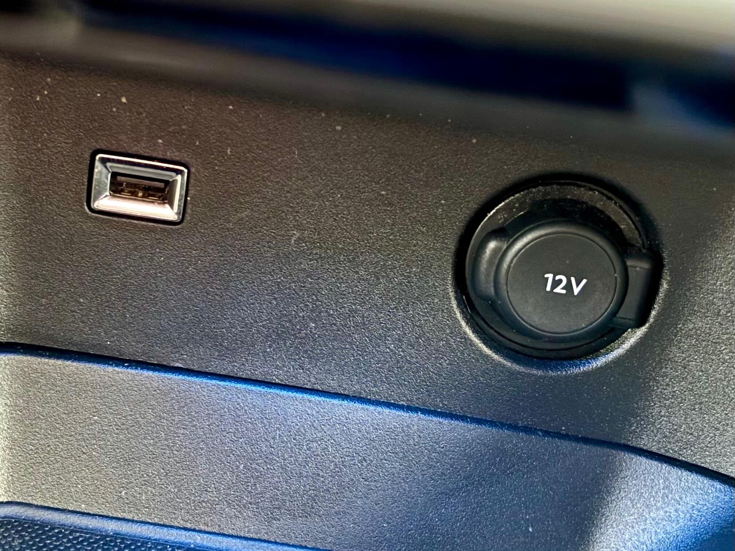 Used Peugeot 3008 2017 for sale - 77175819: Photo 53