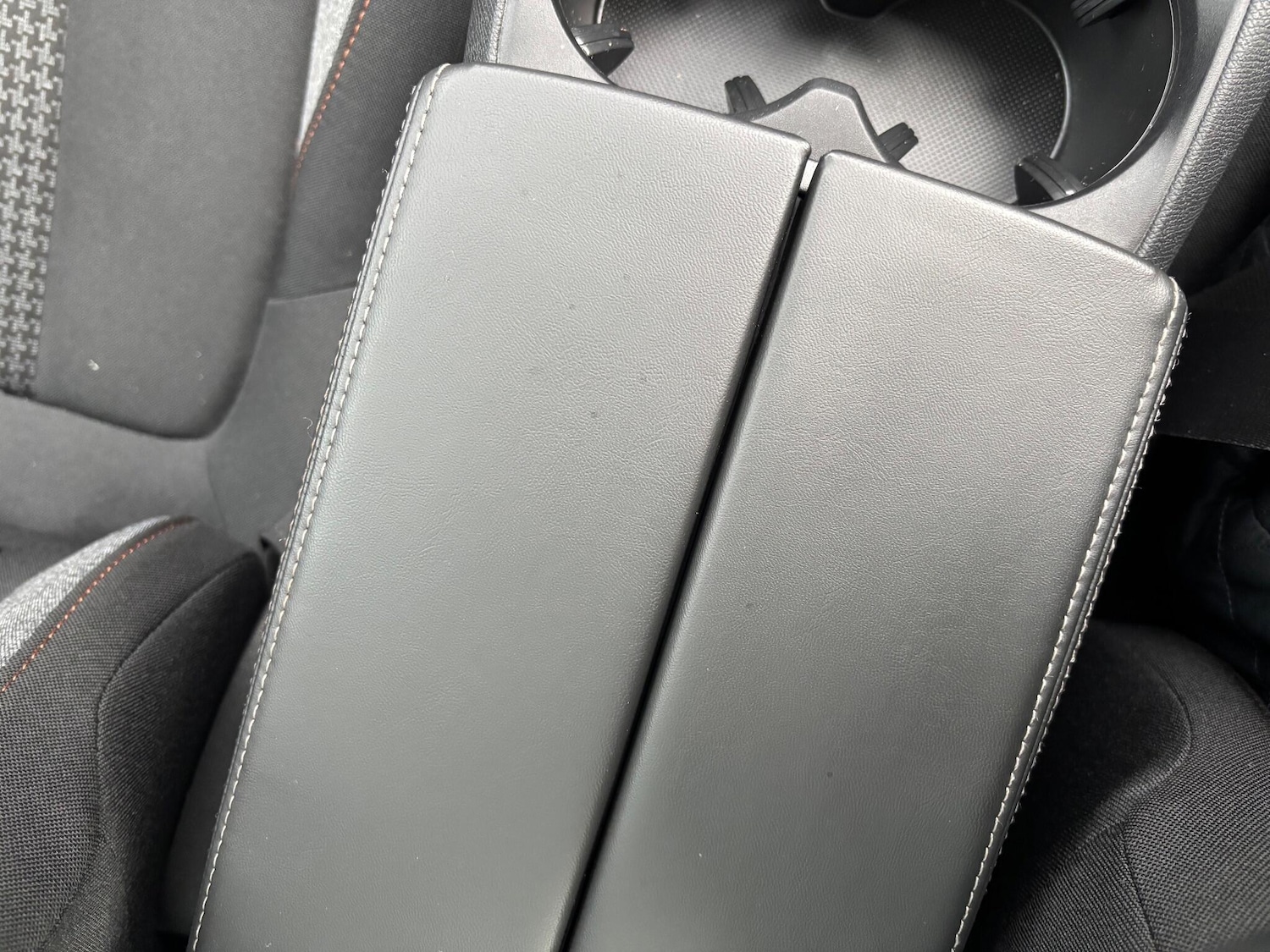 Used Peugeot 3008 2017 for sale - 77175819: Photo 57