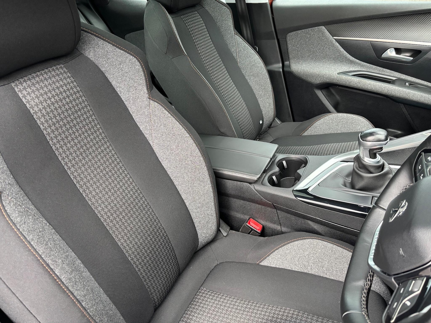 Used Peugeot 3008 2017 for sale - 77175819: Photo 9